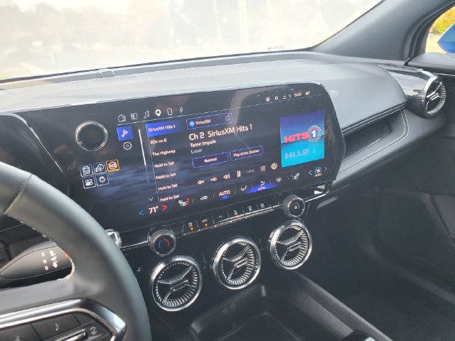 Certified 2024 Chevrolet Blazer EV LT AWD/4WD image 30