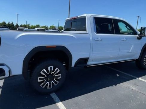 New 2026 GMC Sierra 2500 Denali Ultimate w/ Max Trailering Package AWD/4WD image 2