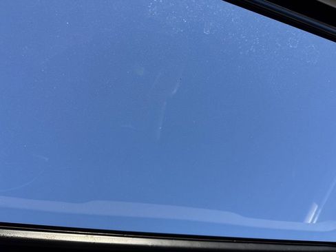 Used 2015 Cadillac Escalade ESV Premium image 27