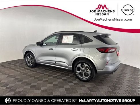 Used 2024 Ford Escape ST-Line image 8