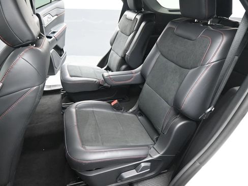 New 2026 Ford Explorer ST image 8