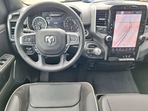 Used 2025 RAM 1500 Laramie AWD/4WD image 21