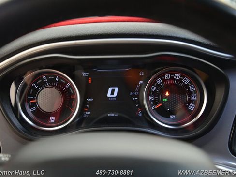 Used 2022 Dodge Challenger R/T Scat Pack RWD image 29