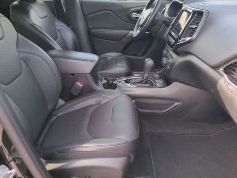 Used 2021 Jeep Cherokee Limited w/ Trailer Tow Group image 23