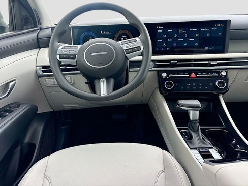 New 2026 Hyundai Tucson SEL image 21