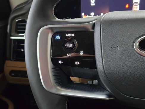 New 2026 INFINITI QX80 Luxe image 19