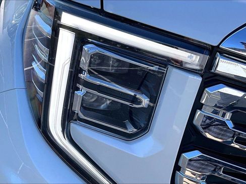 Used 2023 GMC Sierra 1500 Denali AWD/4WD image 30