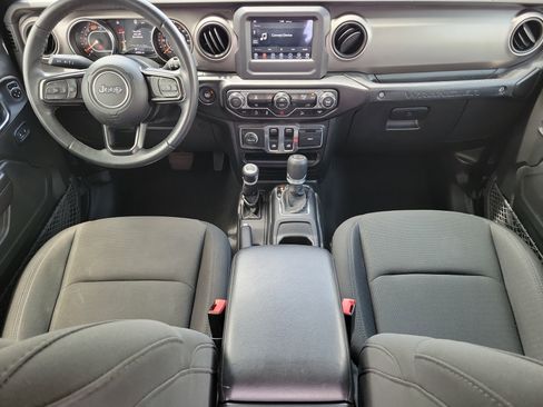 Used 2020 Jeep Wrangler Sport AWD/4WD image 17