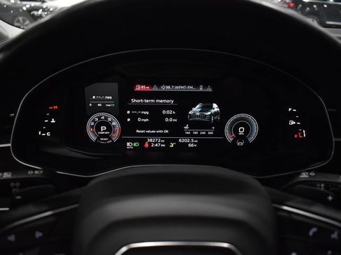 Used 2023 Audi Q7 2.0T Premium Plus w/ Premium Plus Package image 16