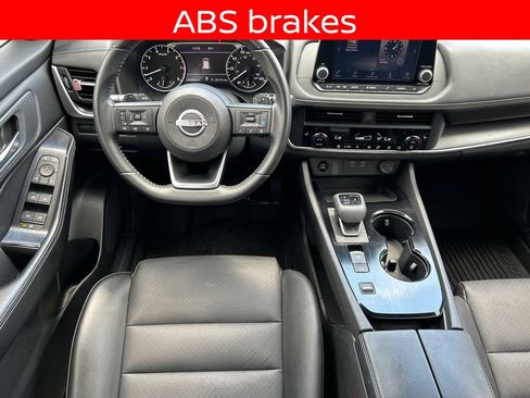 Used 2024 Nissan Rogue SV w/ SV Premium Package FWD image 27