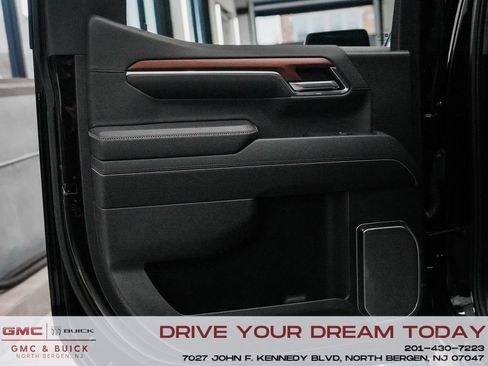 Used 2023 GMC Sierra 1500 Denali w/ Denali Reserve Package image 14