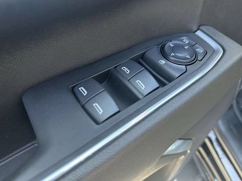 Used 2025 GMC Sierra 2500 SLE w/ SLE Convenience Package AWD/4WD image 18