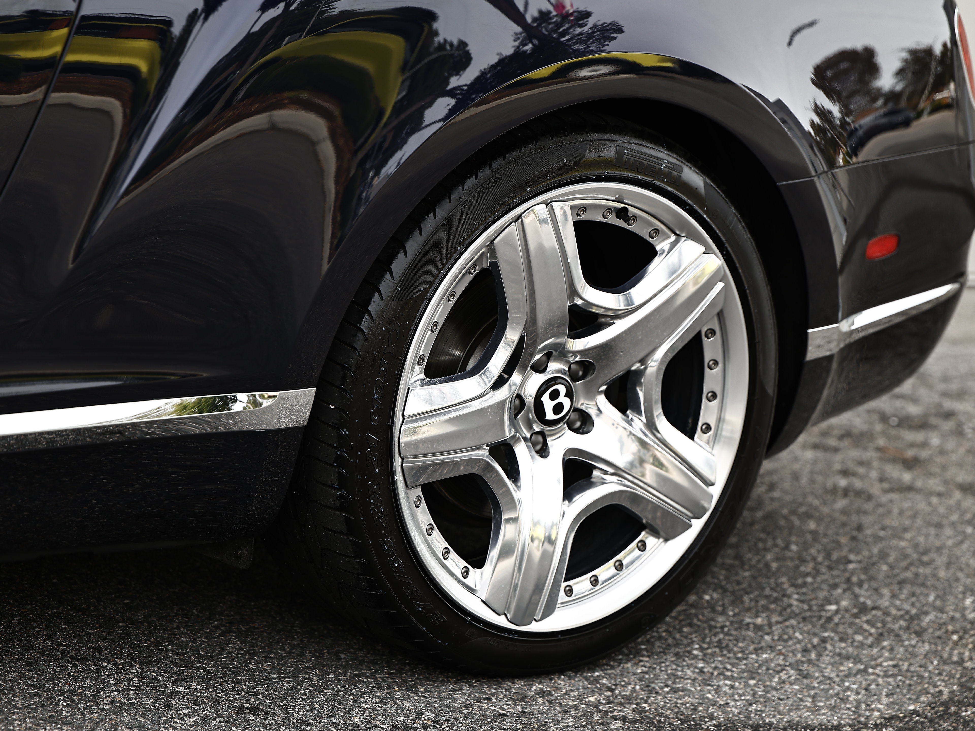 Used 2015 Bentley Continental GT AWD/4WD image 7
