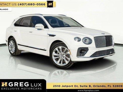 Used 2022 Bentley Bentayga AWD/4WD image 30