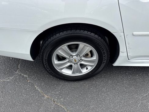Used 2014 Chevrolet Impala Limited LS FWD image 18