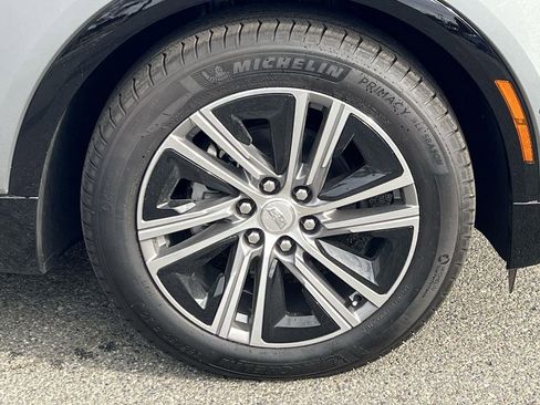 New 2025 Cadillac Lyriq Luxury image 36