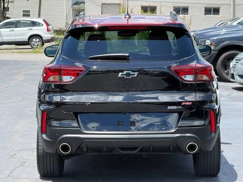 Used 2022 Chevrolet TrailBlazer RS w/ Technology Package AWD/4WD image 6