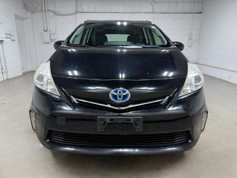 Used 2012 Toyota Prius V Three image 2
