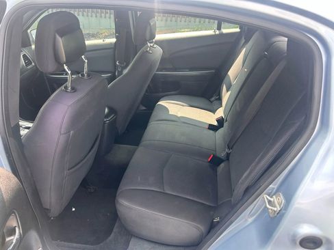 Used 2012 Chrysler 200 Touring w/ Sun/Sound Group image 17