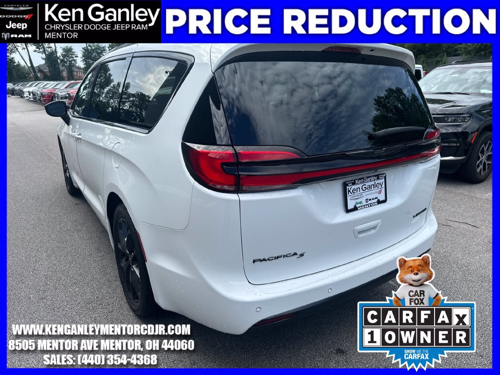 Certified 2025 Chrysler Pacifica Limited FWD image 7