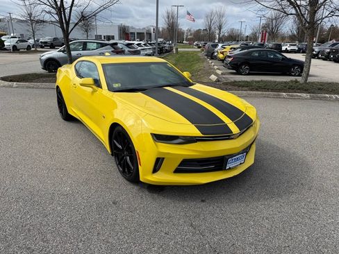 Used 2018 Chevrolet Camaro LT w/ RS Package image 7