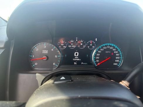 Used 2018 Chevrolet Tahoe Premier AWD/4WD image 11