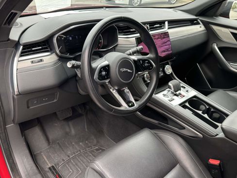 Used 2023 Jaguar F-PACE R-Dynamic S image 23
