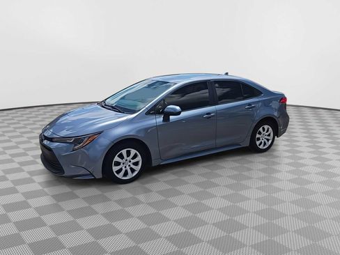 Used 2024 Toyota Corolla LE FWD image 4