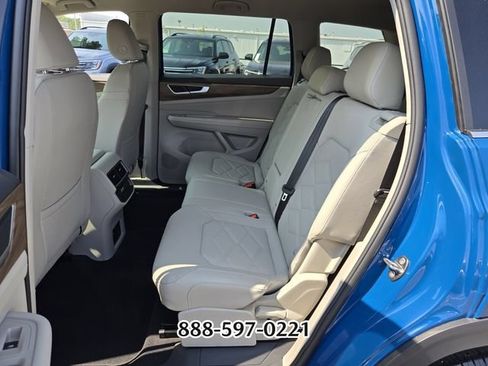 Used 2026 Volkswagen Atlas SE FWD image 11