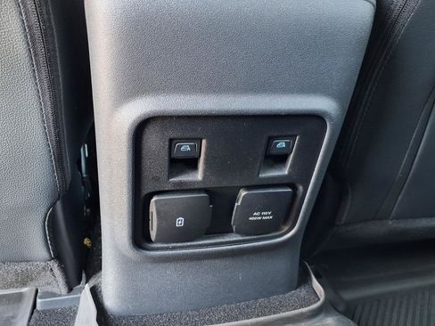 Certified 2024 Ford Bronco Wildtrak AWD/4WD image 18