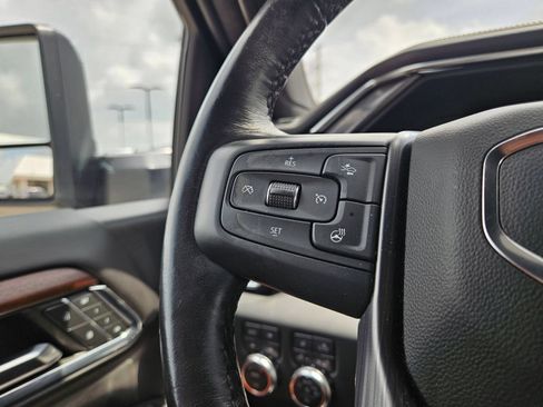 Used 2024 GMC Sierra 2500 Denali Ultimate AWD/4WD image 12