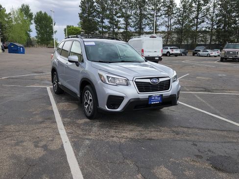 Used 2019 Subaru Forester Premium AWD/4WD image 21