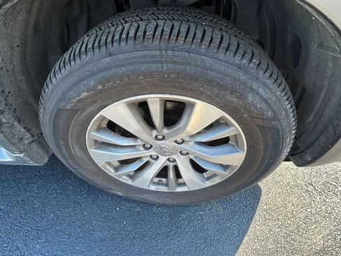 Used 2015 INFINITI QX80 4WD w/ Theater Package image 24