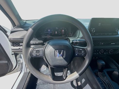 Certified 2023 Honda Accord EX image 10