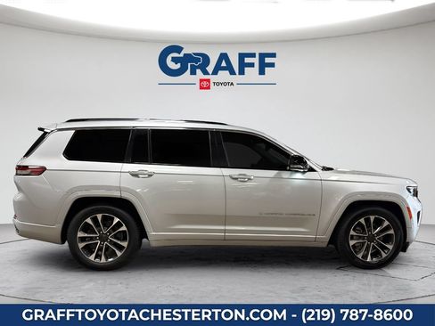Used 2021 Jeep Grand Cherokee L Overland w/ Luxury Tech Group IV AWD/4WD image 5