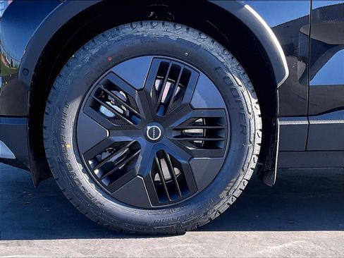 New 2026 Volvo EX30 Cross Country Ultra w/ Protection Package Premier image 14