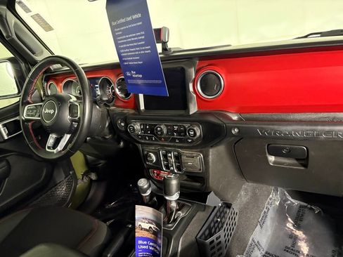 Used 2022 Jeep Wrangler Unlimited Rubicon w/ LED Lighting Group image 37