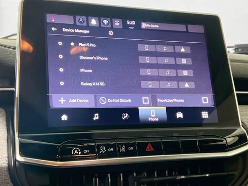 Used 2024 Jeep Compass Latitude image 28