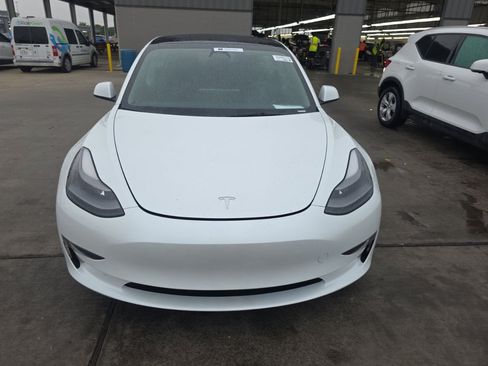 Used 2023 Tesla Model 3 Performance AWD/4WD image 2