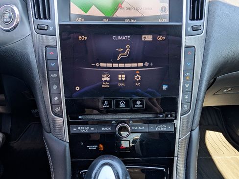 Used 2017 INFINITI Q50 Signature Edition w/ All Weather Package (L93) AWD/4WD image 27