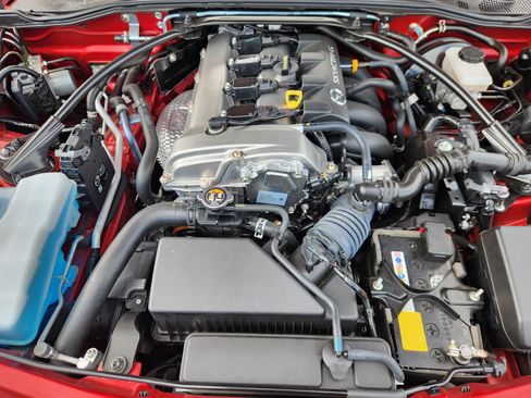 Certified 2021 MAZDA MX-5 Miata RF Grand Touring RWD image 19