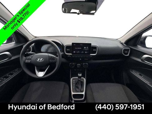 Certified 2026 Hyundai Venue SE FWD image 14