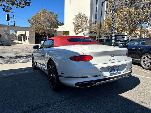 Used 2020 Bentley Continental GT image 11