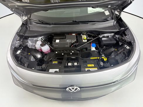 Used 2023 Volkswagen ID.4 Pro S RWD image 33