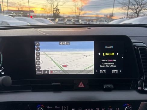 Used 2023 Kia Sportage EX w/ EX Premium Package image 16