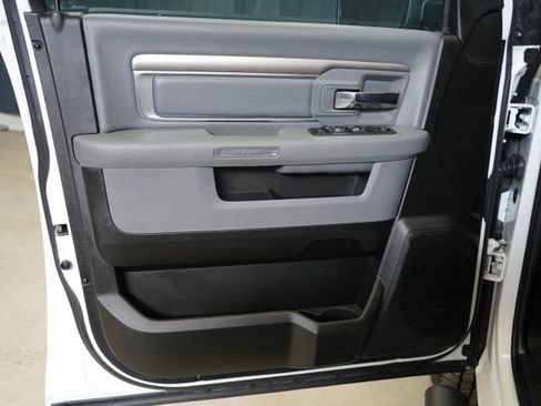 Used 2020 RAM 1500 Classic Warlock AWD/4WD image 9