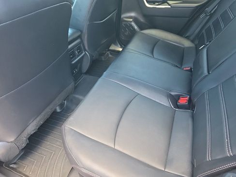 Used 2021 Toyota RAV4 XLE Premium AWD/4WD image 10