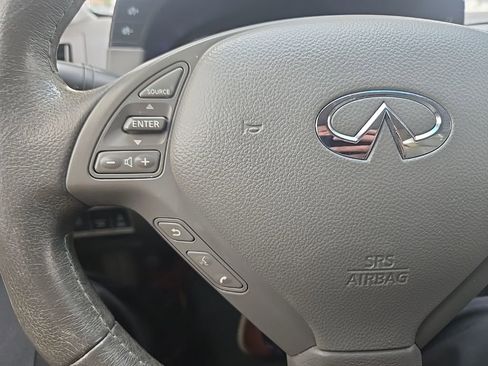 Used 2013 INFINITI G37 Journey w/ Premium Pkg image 13