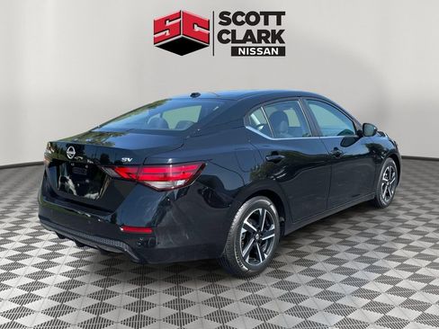 Used 2024 Nissan Sentra SV FWD image 6