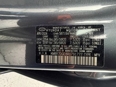 Used 2024 Hyundai Palisade Calligraphy image 39